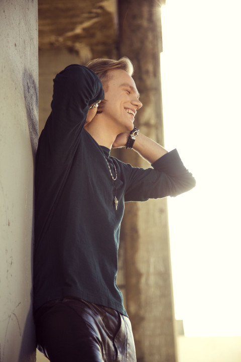 Katta ochiq vaginali fotosurat